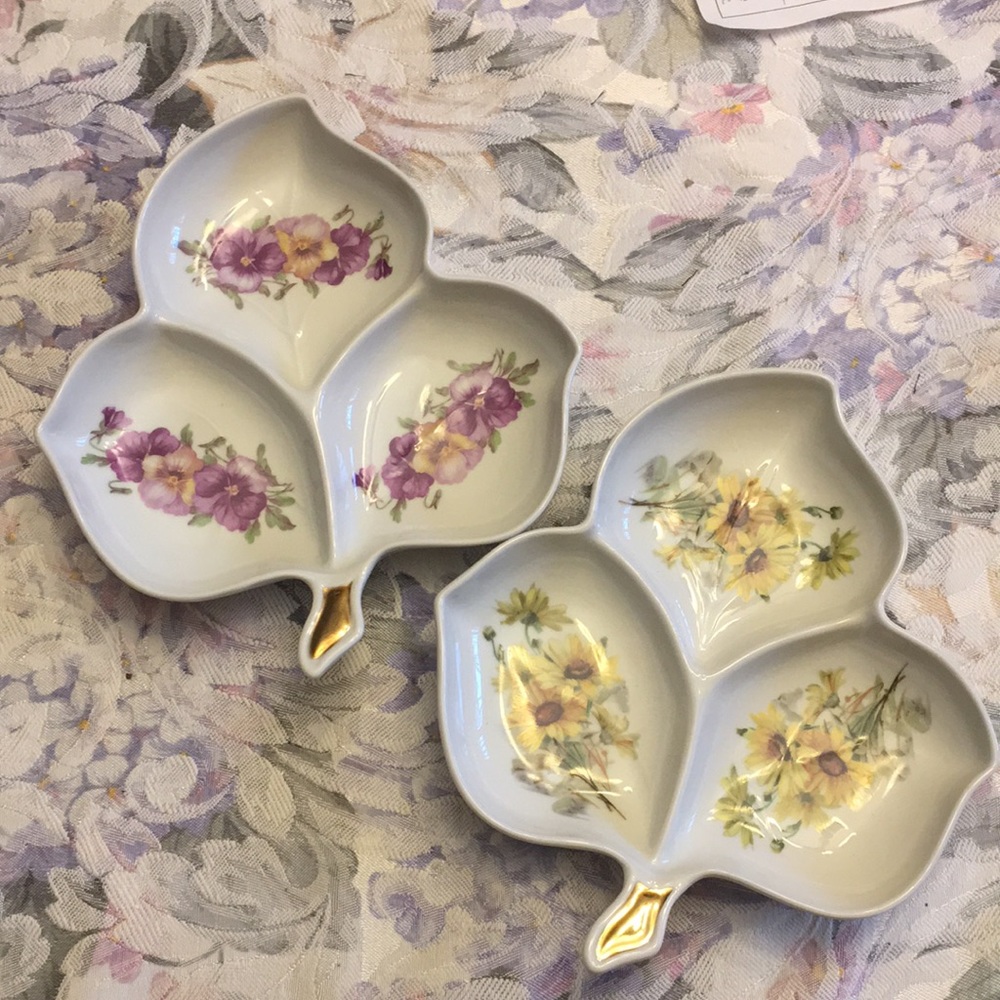 Old Nuremberg Bavaria Germany Leaf Dishes